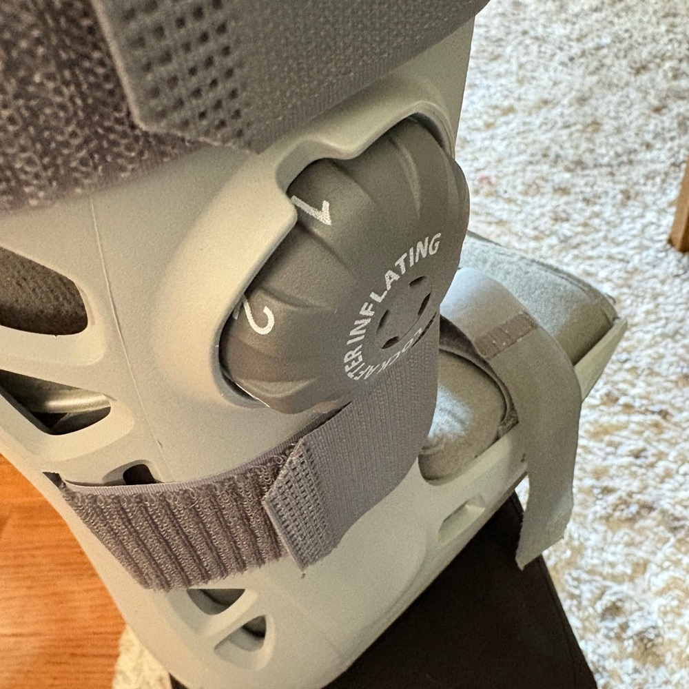 Aircast Soft Stride Walker Walking Boot Size Small - Picture 7 of 13